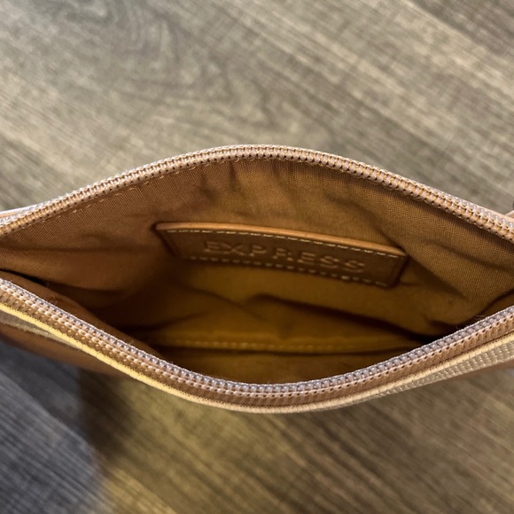 Express Wristlet - Picture 3 of 3